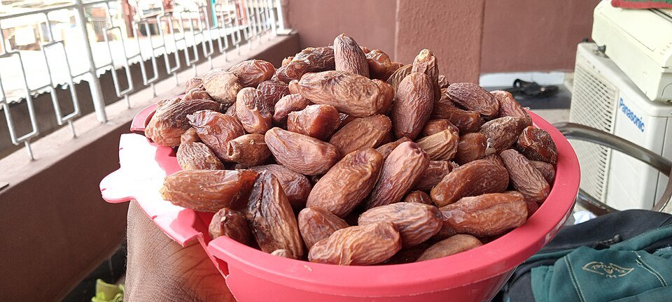 Royal Medjool and Kimia Dates Khajoor